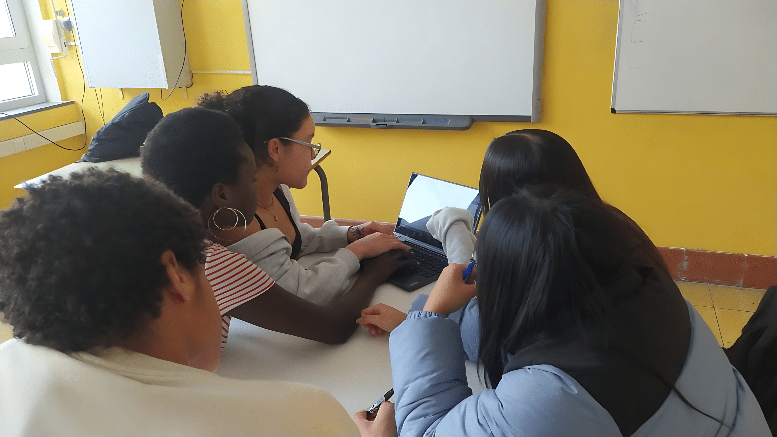 TRANSgredint la norma! – Proyecto para Combatir la LGTBIfobia en la Educación